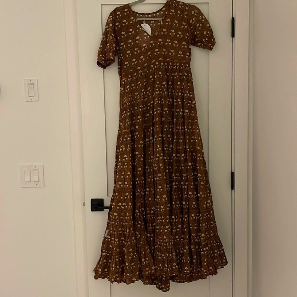 Daughters of India Chaaya dress-Chai XS